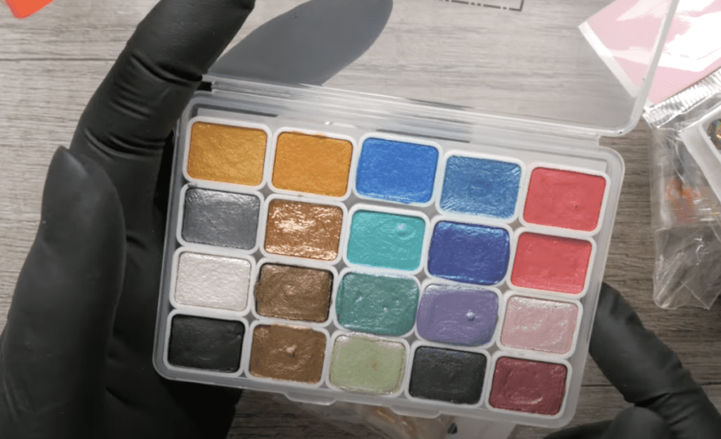 Daily Charme Metallic Watercolor Nail Art Palette / 20 Colors